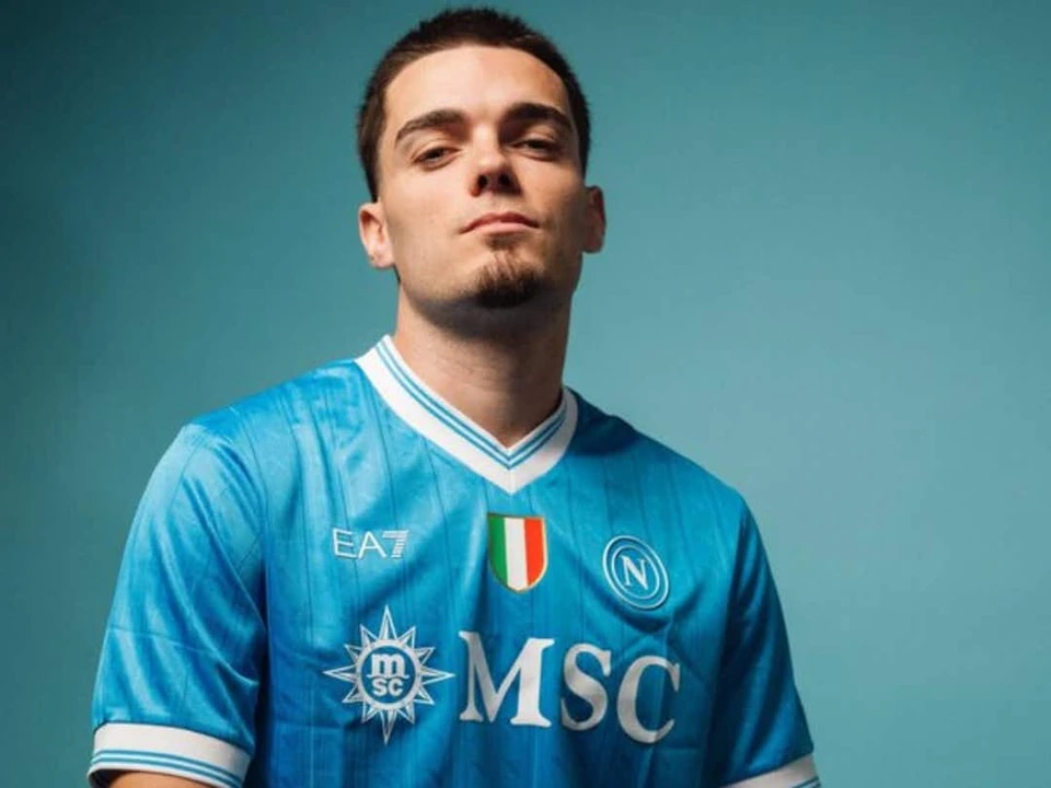 后防线上留, 在赫罗纳度