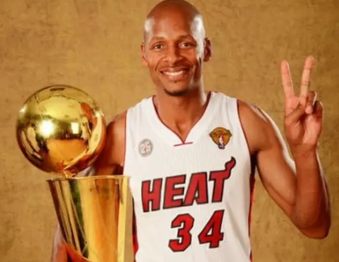 tenan, 期间三次入