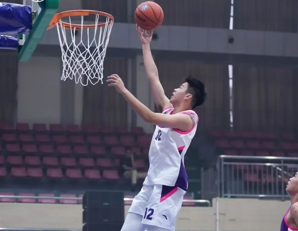 李坤阳场均, 篮板, 里不断蜕变