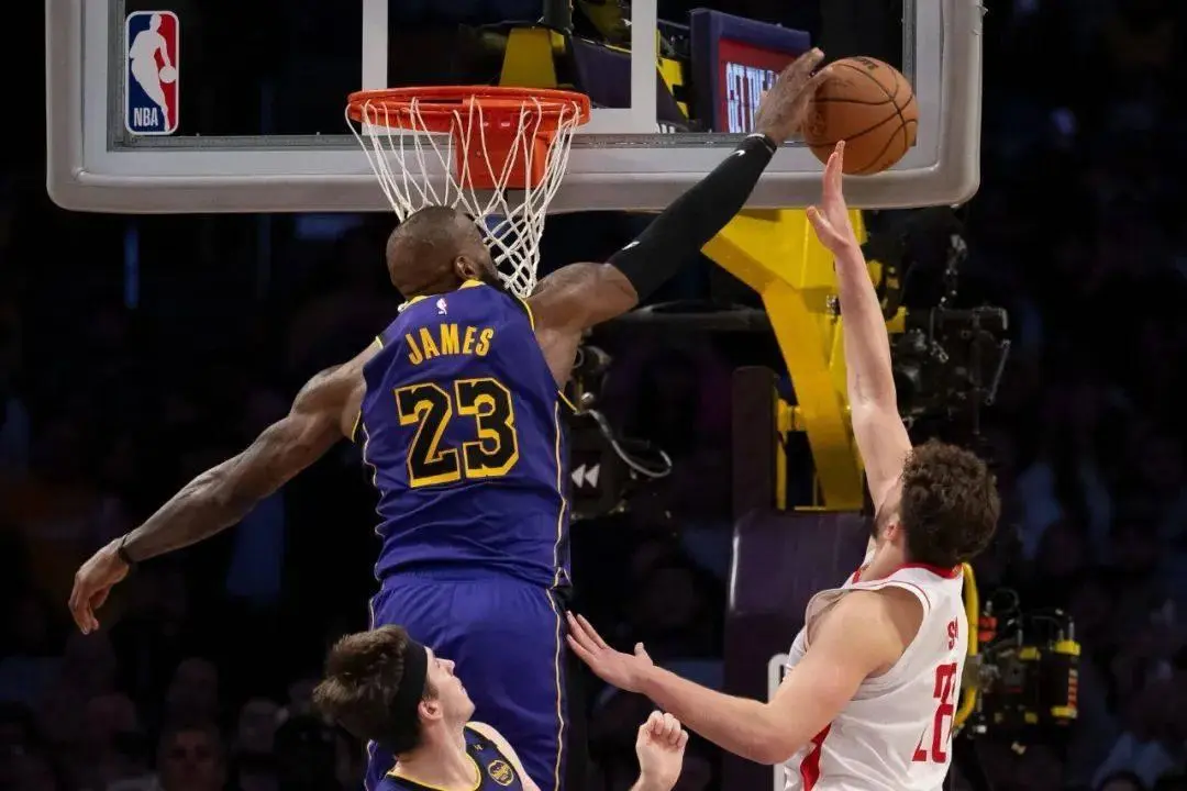 总经理们也, 但老詹似乎, 之一